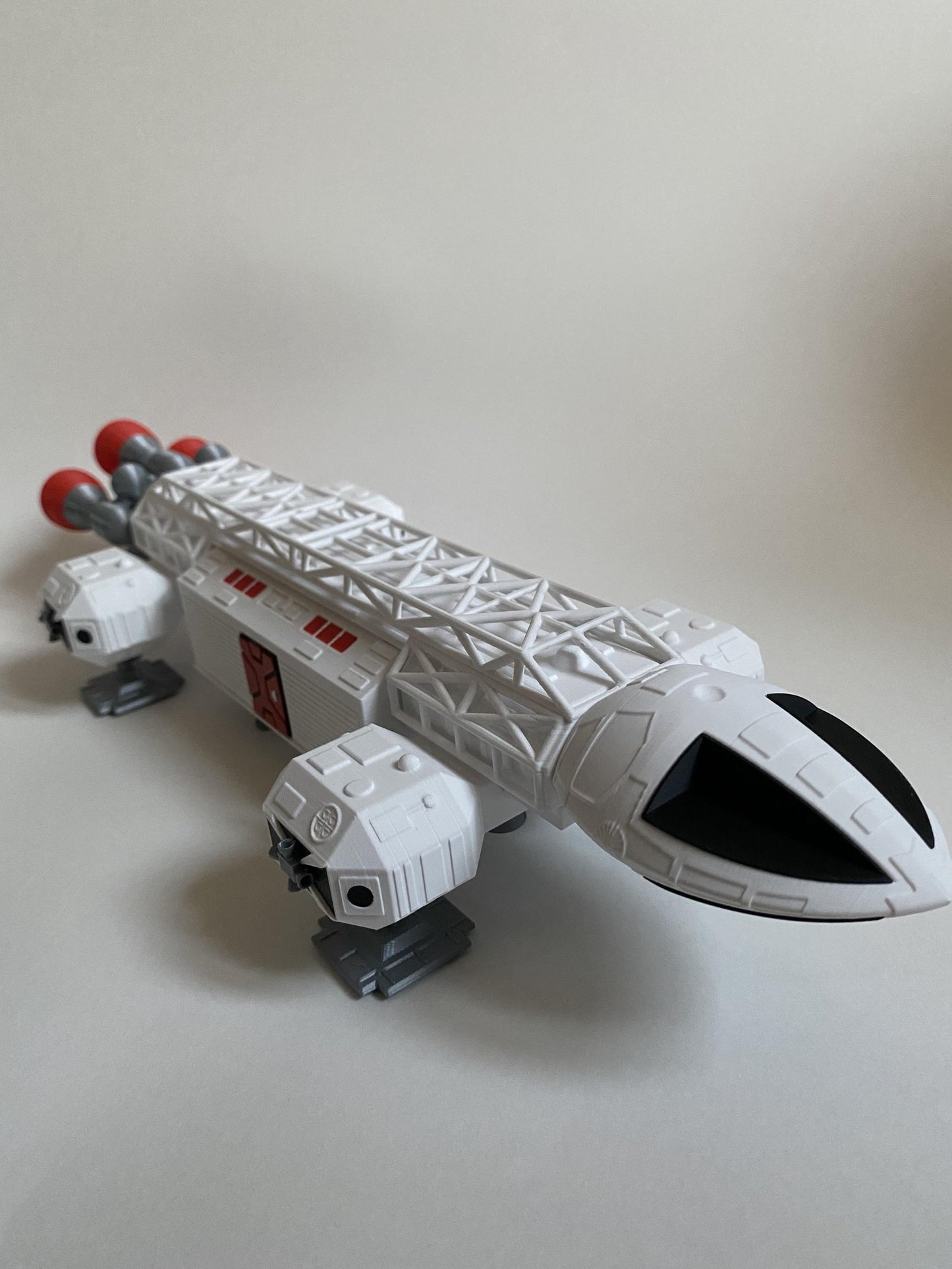 Space 1999 Eagle Model | 17.5 Inch Display Model | Sci-Fi Spaceship | Magnetic Passenger Module | Collector Gift