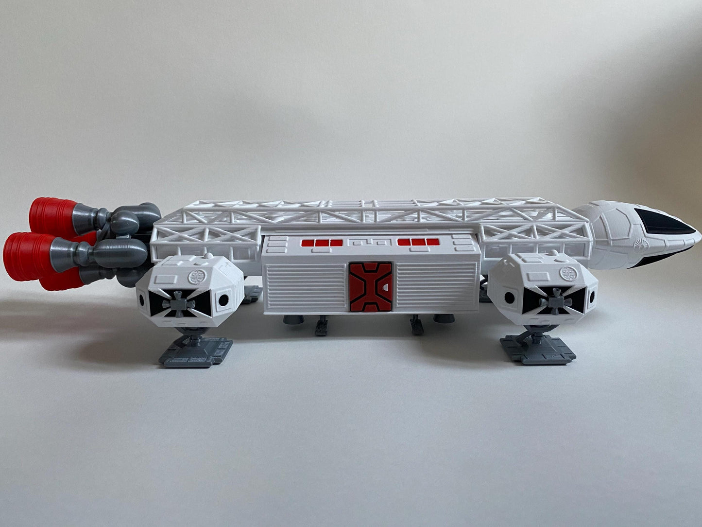 Space 1999 Eagle Model | 17.5 Inch Display Model | Sci-Fi Spaceship | Magnetic Passenger Module | Collector Gift