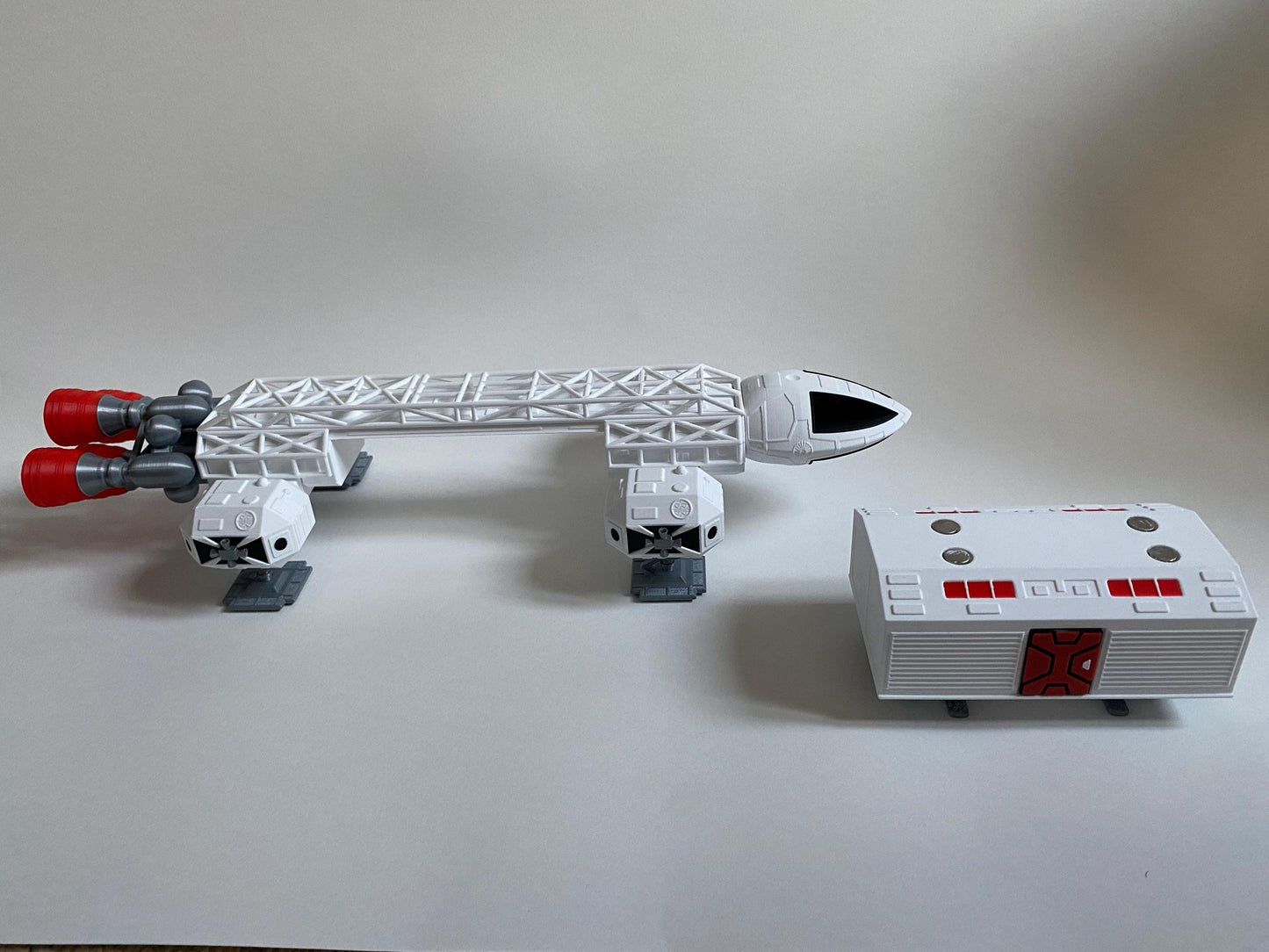 Space 1999 Eagle Model | 17.5 Inch Display Model | Sci-Fi Spaceship | Magnetic Passenger Module | Collector Gift