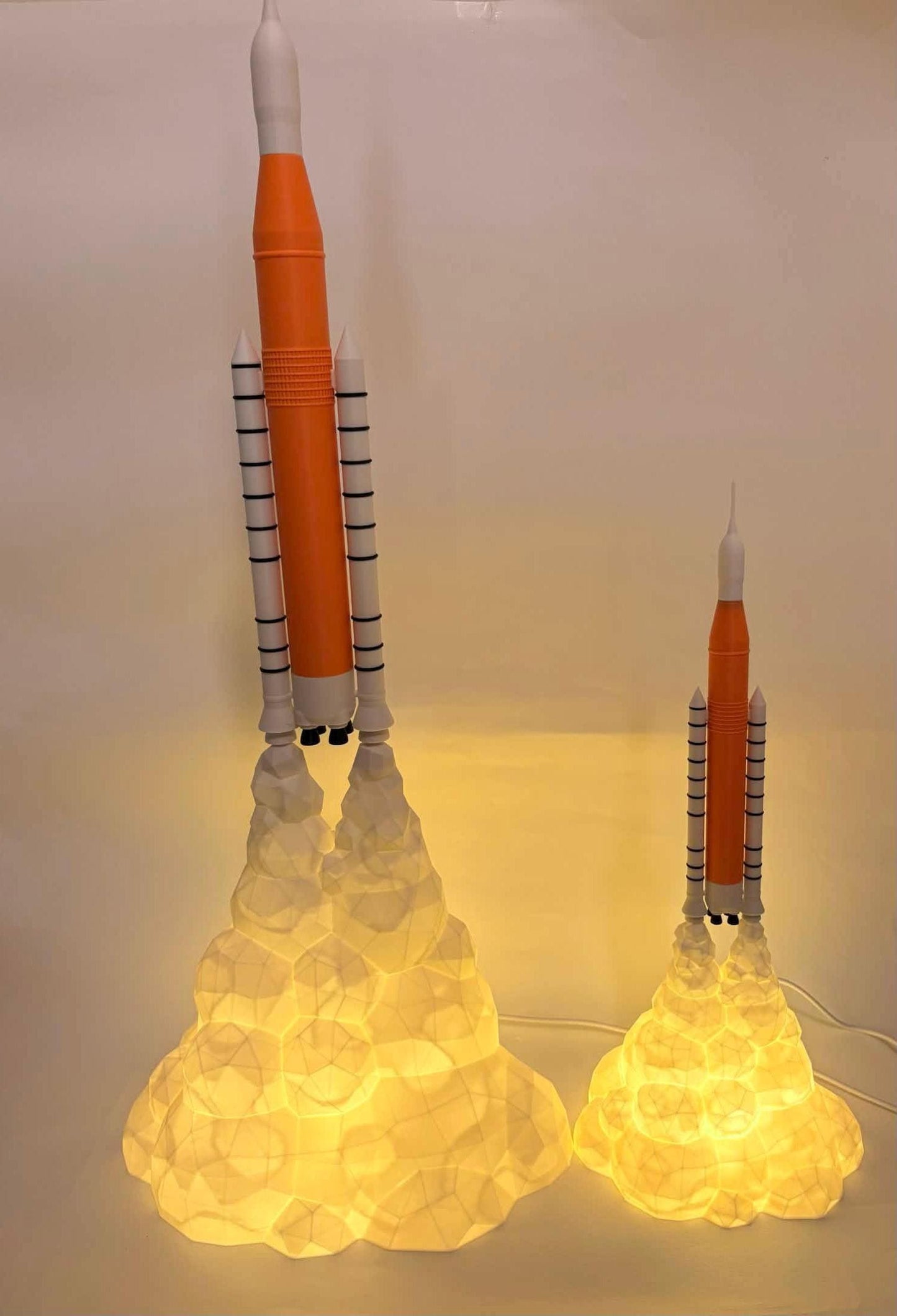 NASA SLS Rocket Lamp | 3D Printed Artemis Space Light, Kids Bedroom Decor